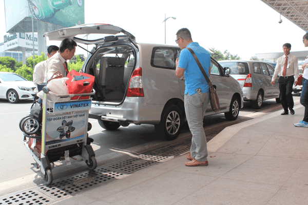 Danang airport transfer to danang Danang airport transfer to danang